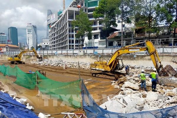 Hoàn trả mặt bằng phía trên nhà ga ngầm Bến Thành tuyến metro số 1 cuối năm 2021