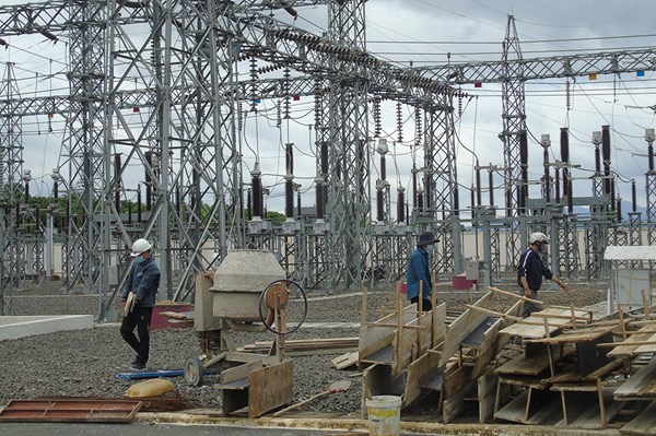 Công ty Truyền tải điện 3 nâng cấp hệ thống điều khiển bảo vệ các trạm biến áp