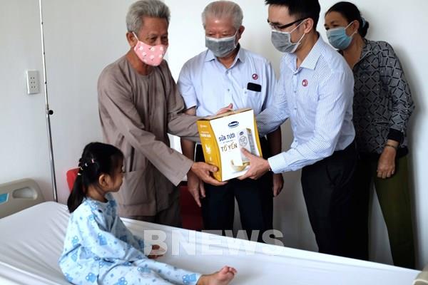  Cùng các "chiến binh nhí" chiến đấu vì một trái tim khỏe mạnh