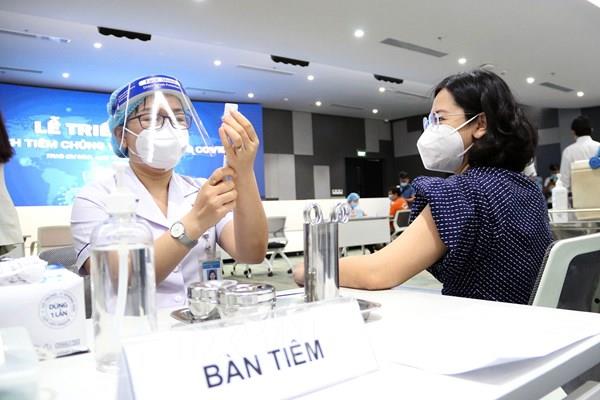 Lưu ý khi tiêm vaccine ngừa COVID-19