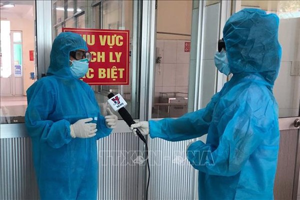 Những nữ phóng viên xông pha nơi tuyến đầu