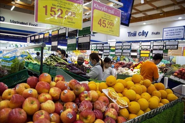 Doanh nghiệp Tp. Hồ Chí Minh lựa chọn hàng thiết yếu đưa vào sản phẩm hàng Tết 2022