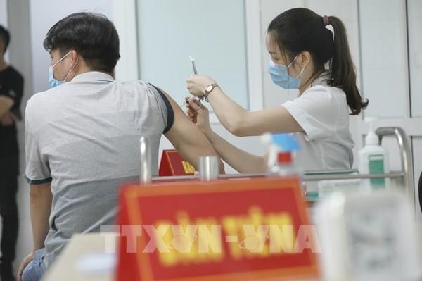 Bộ Y tế khẳng định chỉ cấp phép khi vaccine có đầy đủ dữ liệu khoa học