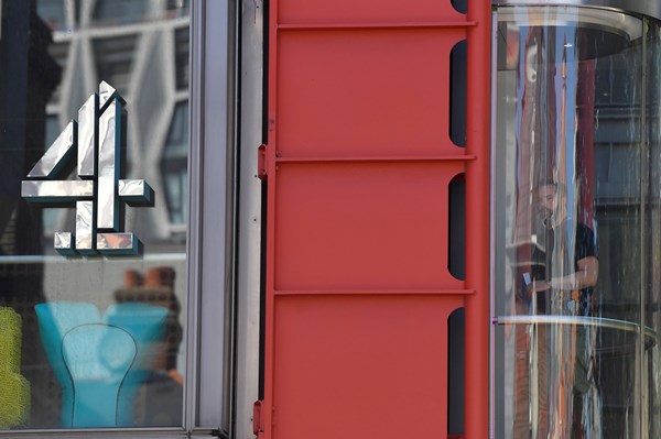 Chính phủ Anh lên kế hoạch bán kênh Channel 4