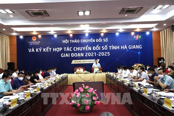 Hà Giang và Tập đoàn FPT thỏa thuận thúc đẩy chuyển đổi số 