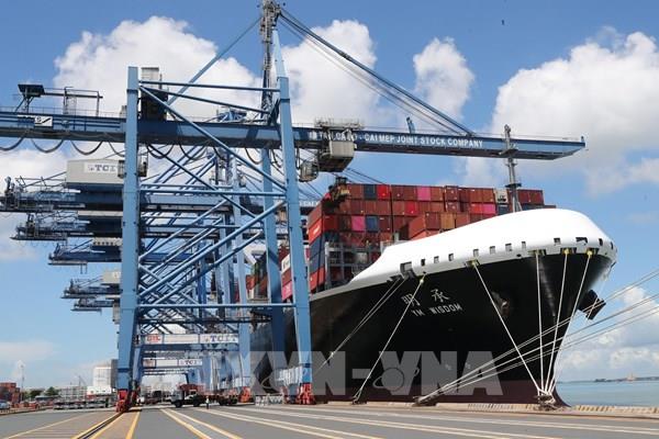 Tp. Hồ Chí Minh lùi thời gian thu phí cảng biển đến tháng 10