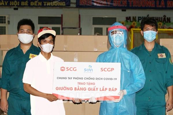 Dịch COVID-19: SOVI và SCGP tặng 2.000 giường giấy cho nhiều địa phương