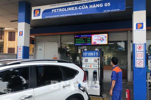 Giá xăng dầu quay đầu giảm nhẹ từ 15h