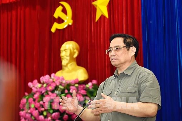 Thủ tướng đề nghị Bình Dương áp dụng "ăn ở, sản xuất tại chỗ", nhất là ở các khu CN