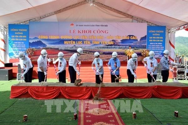 Khởi công tuyến đường Lục Yên (Yên Bái) - Bảo Yên (Lào Cai)