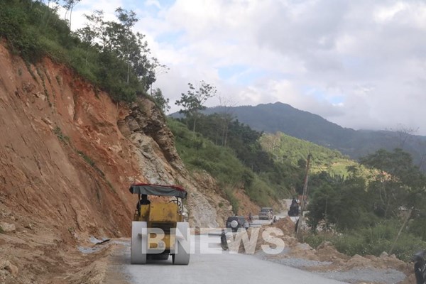 Hà Giang kiến nghị tiếp tục bố trí vốn thông tuyến Quốc lộ 4 nối Hà Giang - Lào Cai