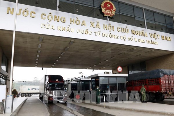 Giá trị xuất nhập khẩu qua cửa khẩu Lào Cai giảm 39,4%