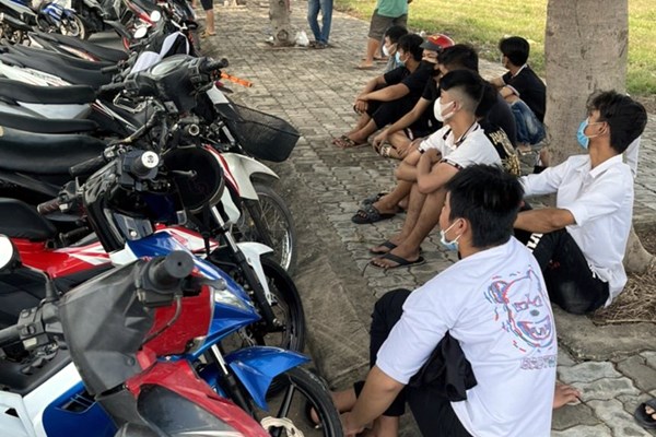 Vây bắt các đối tượng chạy xe gây rối trật tự công cộng tại thành phố Thủ Đức