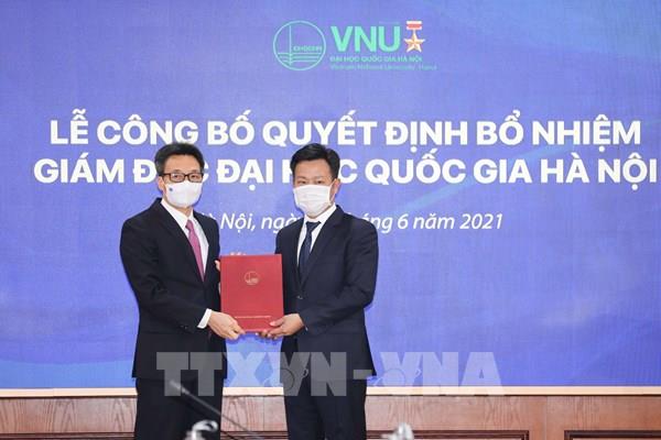 Trao quyết định bổ nhiệm Giám đốc Đại học Quốc gia Hà Nội