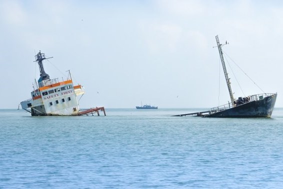 6 người thiệt mạng và hàng chục người mất tích trong vụ chìm phà ở Bali