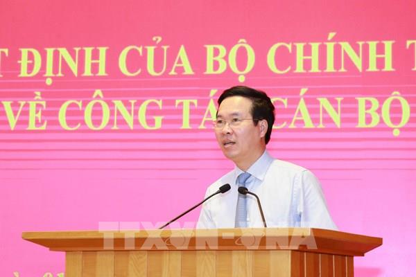 Công bố quyết định của Bộ Chính trị, Ban Bí thư về công tác cán bộ