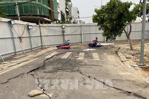 Đà Nẵng: Thi công tòa nhà cao tầng làm sụt lún mặt đường