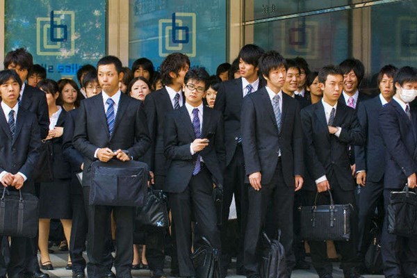 Hơn 80% sinh viên năm cuối đại học ở Nhật Bản đã được tuyển dụng