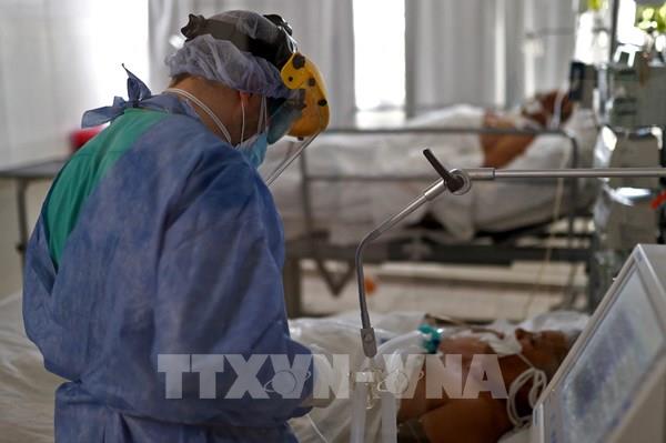 Số ca tử vong do COVID-19 tại Argentina vượt mốc 100.000 ca