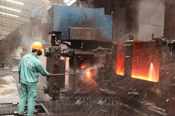 Doanh nghiệp thép gặp khó trước đề xuất tăng thuế xuất, giảm thuế nhập khẩu của Bộ Tài chính