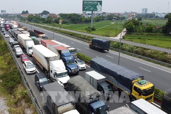 Hà Nội chỉ đạo khẩn để giảm ùn tắc tại 22 chốt kiểm dịch COVID-19