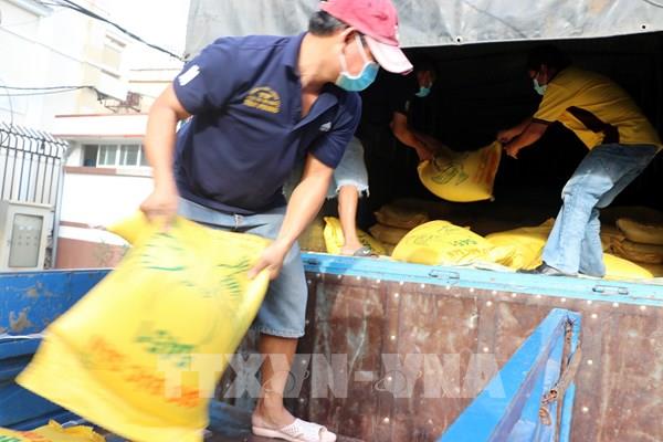 Sóc Trăng tạo thuận lợi cho phương tiện vận chuyển hàng hóa