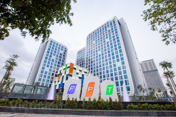 Lợi nhuận trước thuế của FPT tăng gần 21%