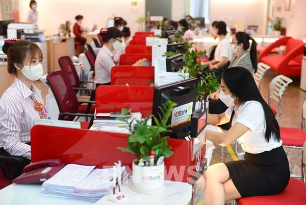 HDBank tiếp tục nhiều chương trình giảm sâu lãi suất cho vay