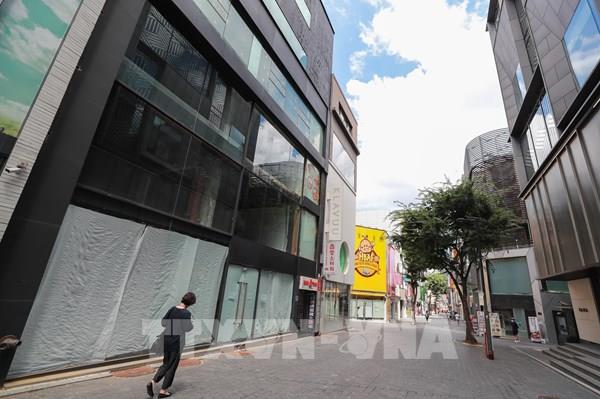 Làn sóng lây nhiễm COVID-19 thứ 4 làm doanh nghiệp Hàn Quốc thêm điêu đứng