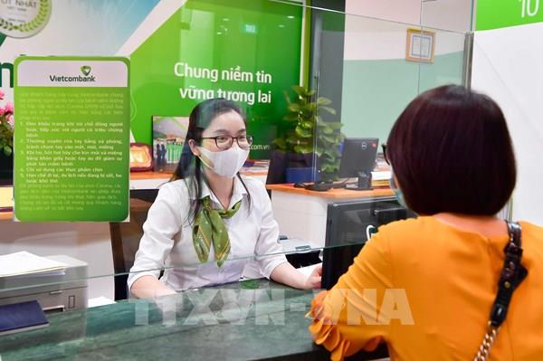 Lãi suất cho vay dần hạ nhiệt theo lãi suất điều hành