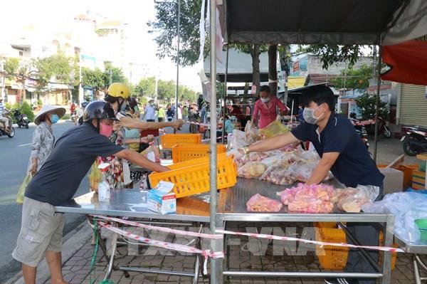 Thành lập 34 điểm bán hàng theo mô hình "mang chợ ra phố"