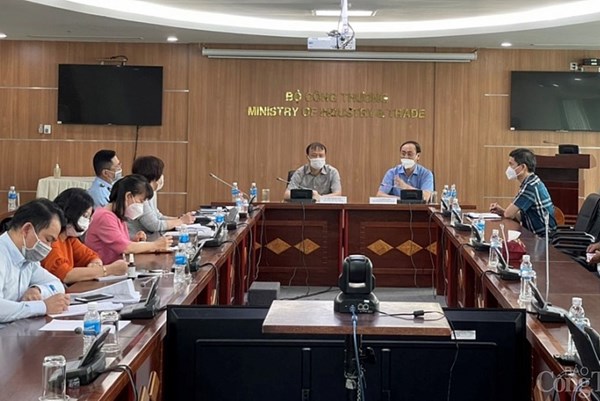 Hai bộ phối hợp giải quyết vướng mắc trong lưu thông hàng hóa