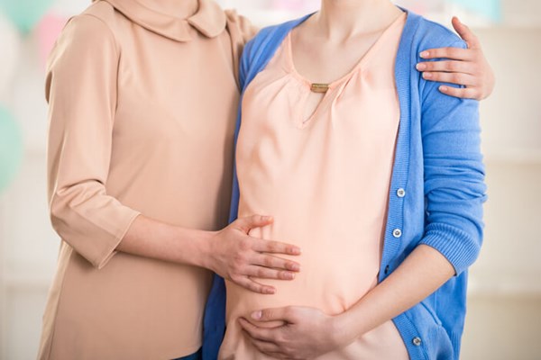 Lào ra quy định mới cho phép mang thai hộ 