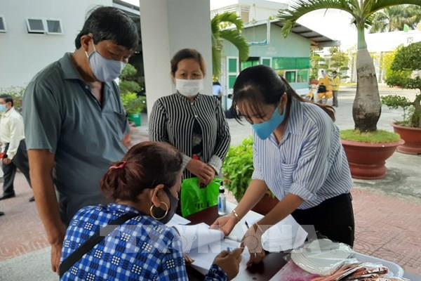Khẩn trương chi trả hỗ trợ tiền mặt cho lao động tự do