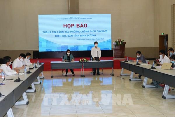 Bình Dương khẩn trương xét nghiệm COVID-19 cho 1,8 triệu dân