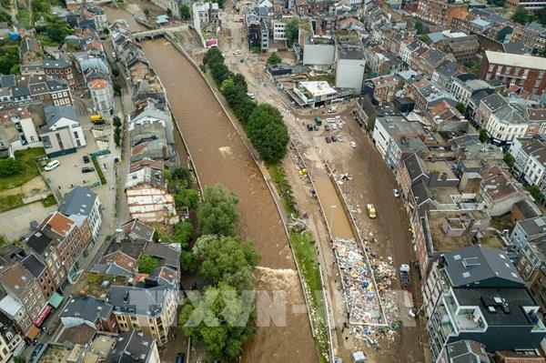 Gánh nặng nợ xấu không chỉ đến từ dịch COVID-19