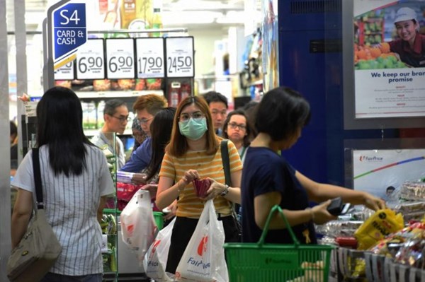 "Sống chung" với COVID-19: Mô hình mới của nhiều quốc gia trên thế giới