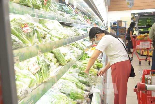 Tháng 7, tổng mức bán lẻ hàng hóa, doanh thu dịch vụ tiêu dùng cả nước giảm gần 20% 