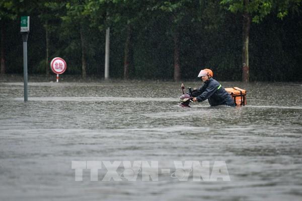 Lũ lụt nghiêm trọng, 22.000 người dân Malaysia phải đi sơ tán