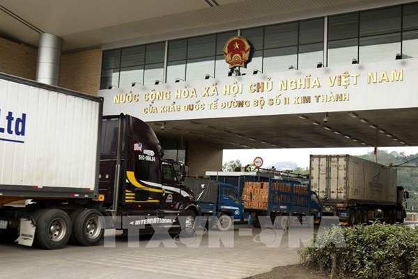 Hải quan cửa khẩu Lào Cai hoàn thành thu ngân sách năm 2025 trước thời hạn