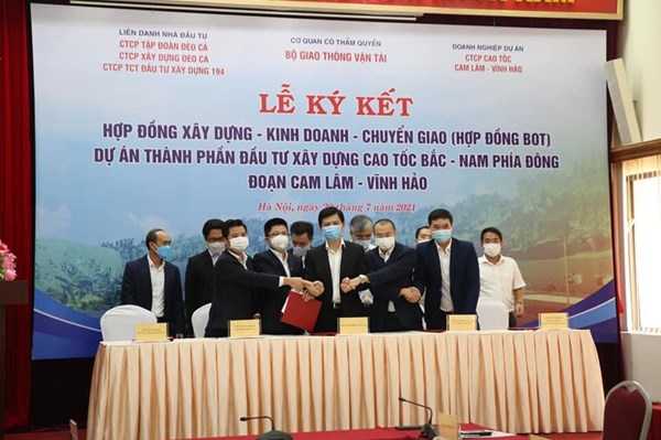 Ký kết hợp đồng BOT cao tốc Bắc-Nam, đoạn Cam Lâm – Vĩnh Hảo