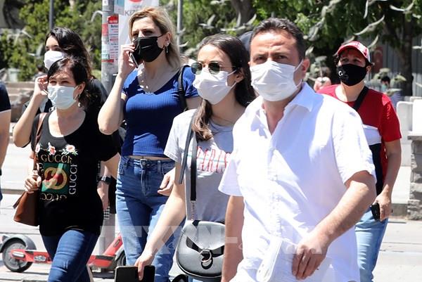 Biến thể Delta đe dọa thành tựu của thế giới trong chống dịch COVID-19