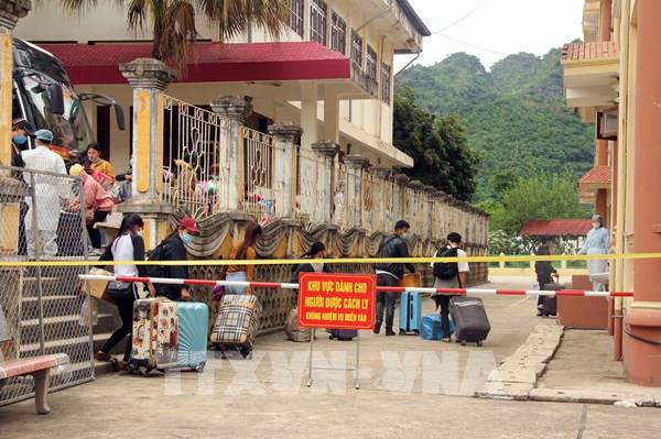 Sơn La phát hiện 10 trường hợp dương tính với SARS-CoV-2 tại huyện Phù Yên