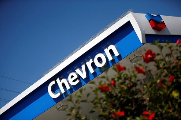 Chevron ghi nhận lợi nhuận thấp hơn dự đoán trong IV/2021