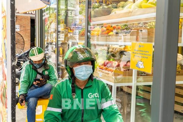 Grab Việt Nam tặng 50.000 gói bảo hiểm PTI - Vững Tâm cho tài xế