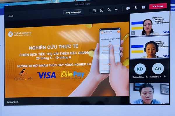 Tạo sóng cho thương mại điện tử và thanh toán không dùng tiền mặt