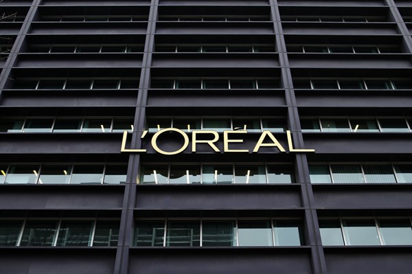 Doanh thu của L’Oreal tăng trưởng mạnh trong nửa đầu năm