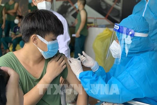 Kiến nghị ưu tiên tiêm vaccine phòng COVID-19 cho lái xe