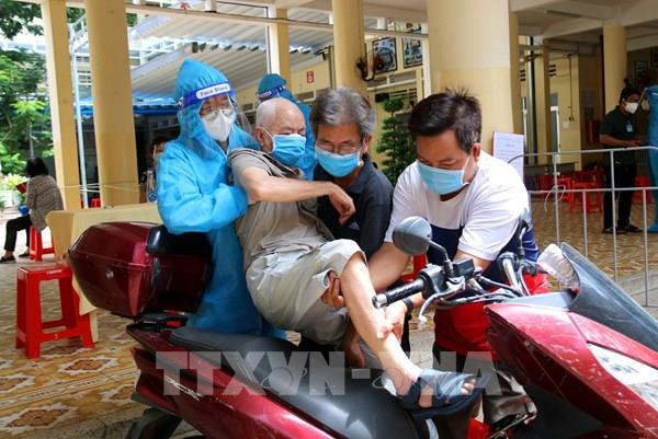 Tp. Hồ Chí Minh: Tiêm vaccine COVID-19 đợt 5 đạt tỷ lệ gần 99%