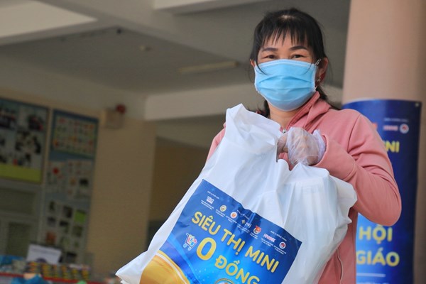 Tình người nơi tâm dịch TP. Hồ Chí Minh